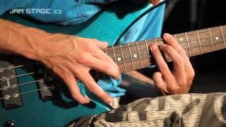 Video thumbnail for Yamaha RBX-374 by Music City CZ