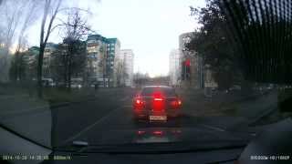 preview picture of video 'Зеленоград. Езда на красный по встречке. с989ех777'