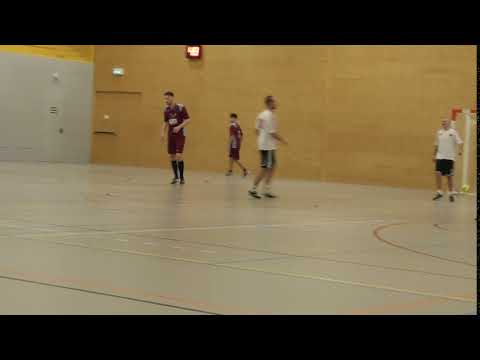 1 feb 2018 HMS 2 - Santos 1 com 8-2 Doelpunt Lennart (5-2)