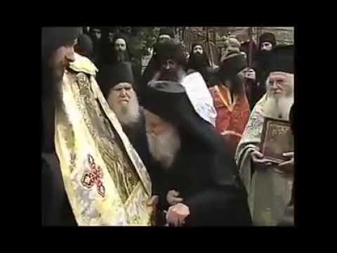 Gheronda Iosif Vatopedinul - filmare rară cu Sfântul Părinte