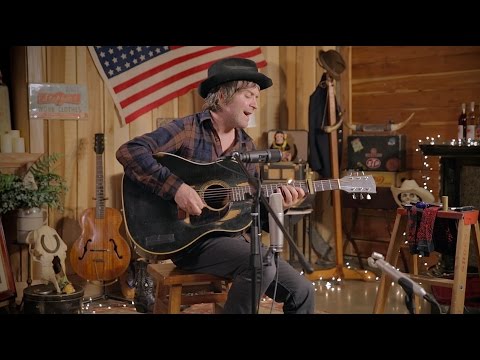 Tim Easton - The Old New Straitsville Blues (Live at the Crocker Farm Winery)