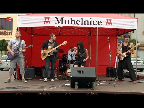 Joan Jett & the Blackhearts tribute - Rockové pecky rozpálily mohelnické náměstí