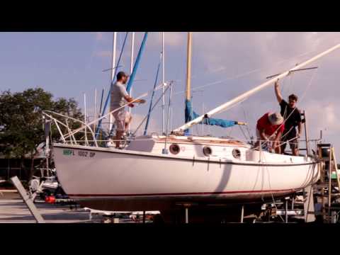 How to Raise a Sailboat Mast.  Here is What To Look Out For -  Sailing HideAway Com-Pac 23