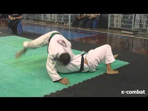 CAMPEONATO BRASILEIRO X-COMBAT - Fabrício Araújo x Luciano Cazen by X-COMBAT