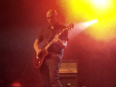 Vino Mariani - Los Fundamentalistas del aire acondicionado en San Juan