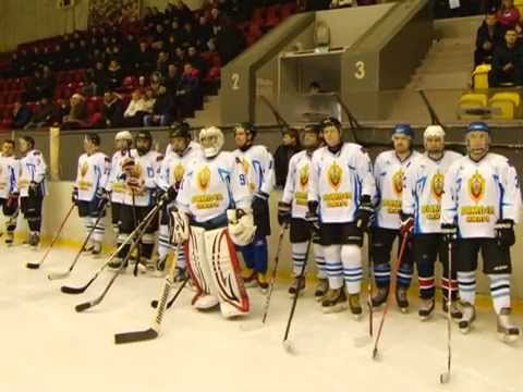 Самарские силовики провели хоккейный турнир