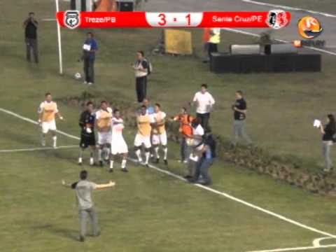 Treze 3 x 3 Santa Cruz Serie D