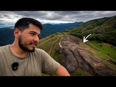 La roca tallada más grande del mundo está en Bolivia y nadie sabe por qué 🇧🇴