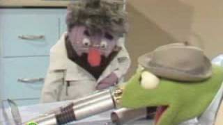 Sesame Street: The Six Dollar Man | Kermit News