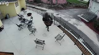 Two Way Talk Deters Potential Yard Theft   RingTV