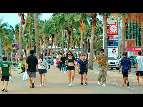 Pattaya, Beach Road. "Evening Scenes"