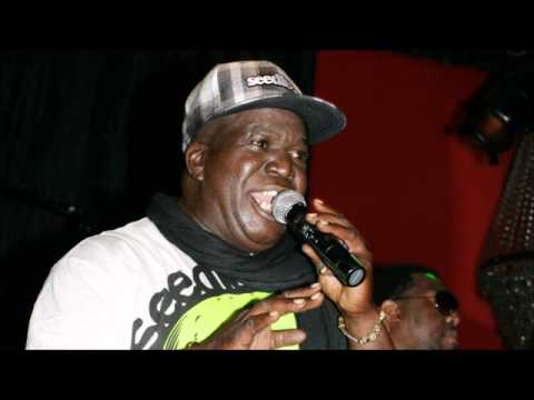 Barrington Levy live on Volcano sound (1983)