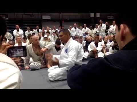 Rickson Gracie Explains Why He Hasn't Been Wearing His Red Belt