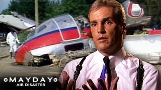 Racing The Storm | FULL EPISODE | Mayday: Air Disaster