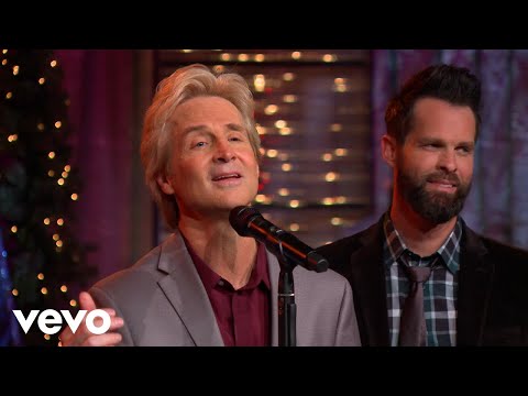The Manger And The Cross (Live At Studio C, Gaither Studios, Alexandria, IN/2021)