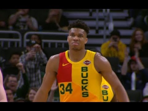 Giannis Antetokounmpo Highlights vs Hawks RS19G81 - 30 Pts, 9 Rebs, 3 Asts, 3 Blks (07.04.19)