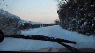 preview picture of video 'Land Rover Ninety in the Snow'