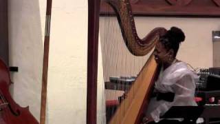 Destiny Muhammad Jazz Trio: STOLEN MOMENTS