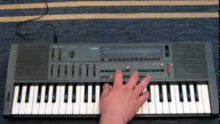 Yamaha MK-100 Portasound Keyboard