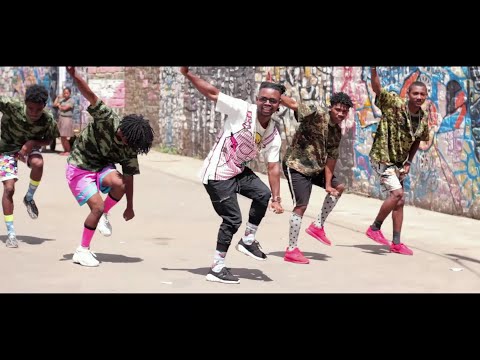 BLACK'JY NATUREL - Dance Tsongodia | NOUVEAUTE CLIP GASY 2021 | MUSIC COULEUR TROPICAL