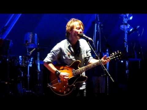 Thom Yorke - Lotus Flower - Live @ The Orpheum Theatre 10-4-09 in HD
