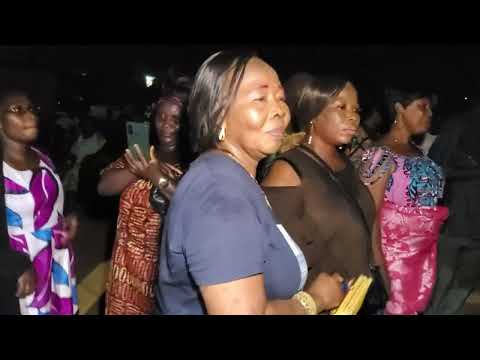 Ossey wilfried & Akyekoi Orchestra A Attiekoi - Min Binsin Bin