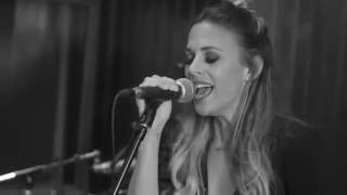 Jana Kramer - &quot;I Got The Boy  (Live at Black River Studio)&quot;