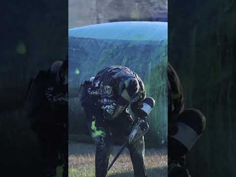 This paintball player WRECKS his opponent...
