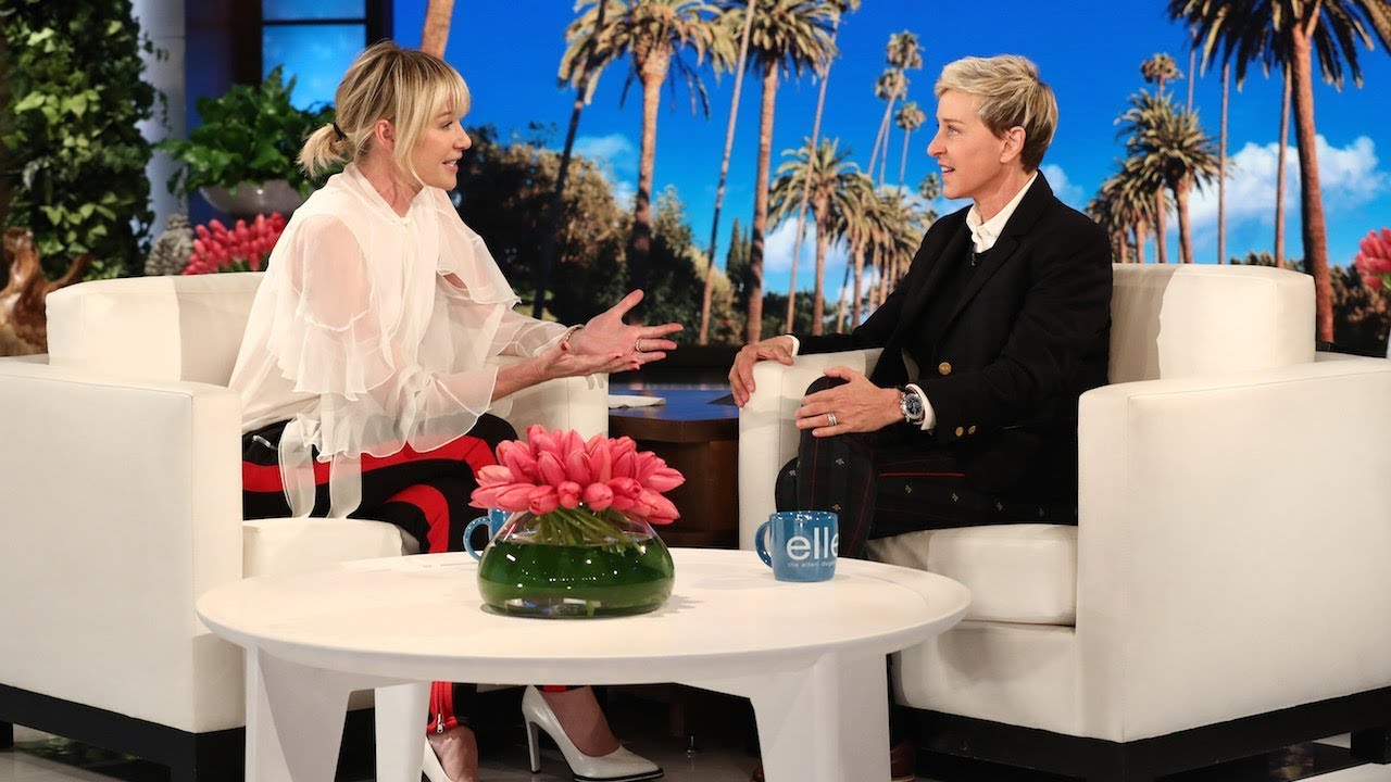 Portia Gives Ellen One of the Best Birthday Presents Ever - YouTube