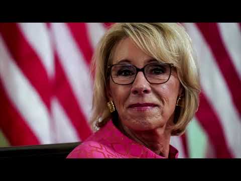 連邦政府の学生ローンの支払いは1月31日まで停止しています。 (Federal student loan payments paused until Jan. 31)