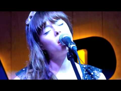 Lenka - Everything At Once (Live)