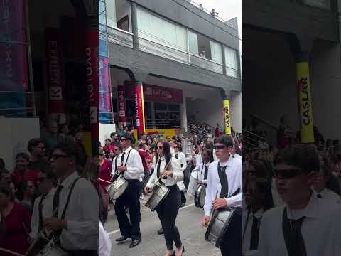 Furiosa no Desfile de 165 Anos de Oliveira/MG | Setembro de 2026
