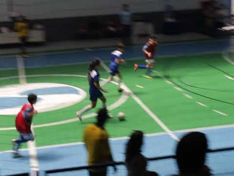 JÚLIA (SION) DRIBLA E QUASE MARCA -  COPA DA AMIZADE -  SUB 12