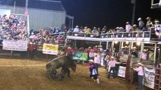 preview picture of video 'atlas bull riding jim bowie rodeo'