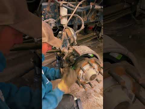 How to change brakes on Heavy Duty Truck