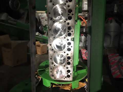 John Deere 6068 USA assembling