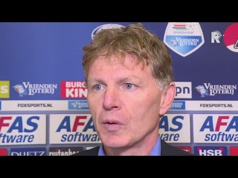 Fons Groenendijk na afloop van AZ - Excelsior