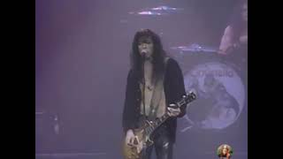 Cinderella - Bad Seamstress Blues / Fallin' Apart at the Seams, 1991