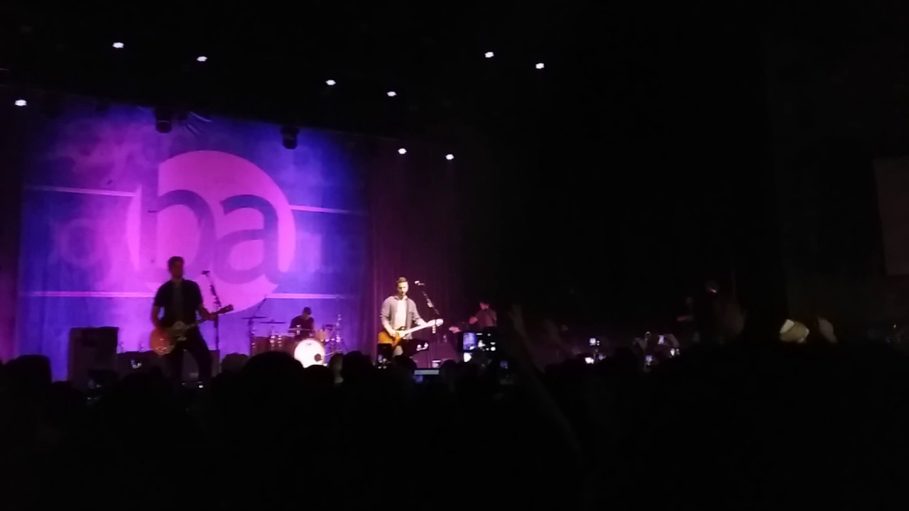 Boyce Avenue - Use Somebody (Live) @ Rio de Janeiro, 10/06