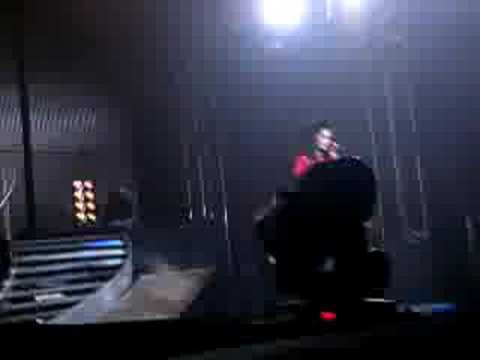 Tokio hotel Modena performance part I