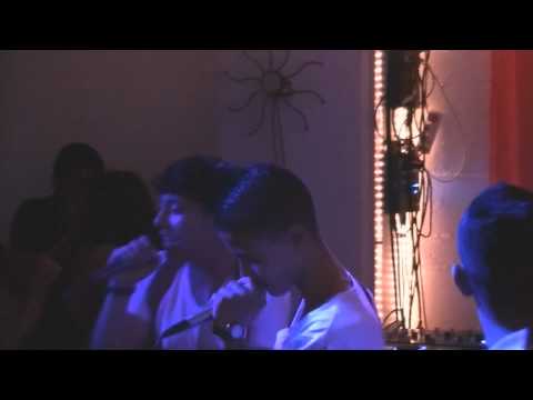 *Live* Valentino Ft Assi B  - Laat Jou Niet Alleen