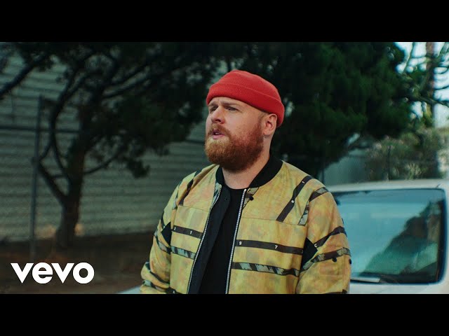  Something Beautiful  (feat. Masked Wolf) - Tom Walker