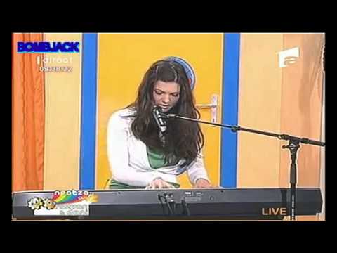 Paula Seling   Ploaie in luna lui Marte Live @ `Neatza cu Razvan si Dani A1