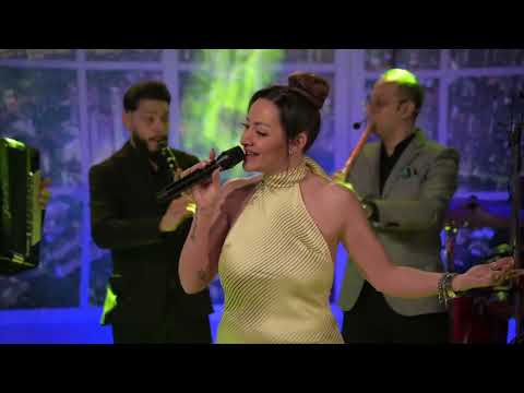 Adriana Acevska i Grupa Kruna - Veruvaj mi - Na zdravje LIVE TV show