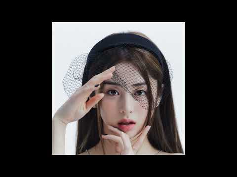 Huh Yunjin - Slow (SOLE) (Cover)