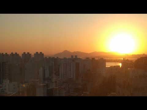 에픽 하이(Epik high) Feat. 조원선(롤러코스터) "헤픈 엔딩"