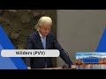 Wilders (PVV): "Welke GEK heeft verzonnen om IEDEREEN en zijn MOEDER hierheen te halen!?!"