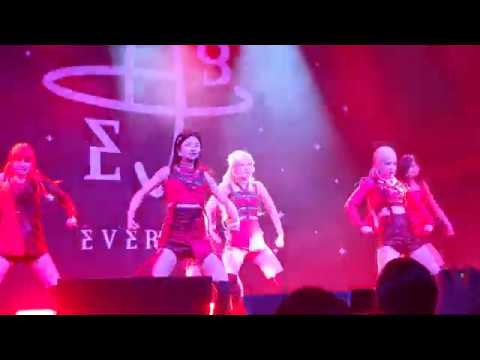 EVERGLOW (에버글로우) - DUN DUN - Fancam[4K] Atlanta 2020.03.08