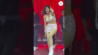 Anjali Arora Dil Pe Chalai Churiya Trending Version//#viralvideo #shortvideo #anjaliarora #dance