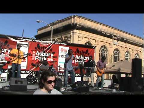Dennis Brown Medley - Taste of Asbury Park 4-29-11.mpg